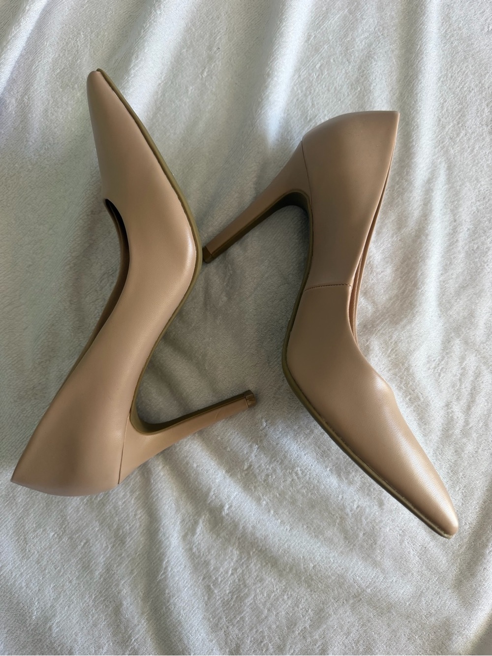 Christian Siriano Nude Pointed-Toe Pumps for Women 9 1/2 RUNS SMALL FITS 9 - Picture 2 of 5